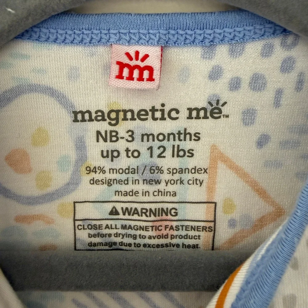Magnetic Me NB-3M Geometric Abstract Print Modal Magnetic Gown Sleeper NB-3M